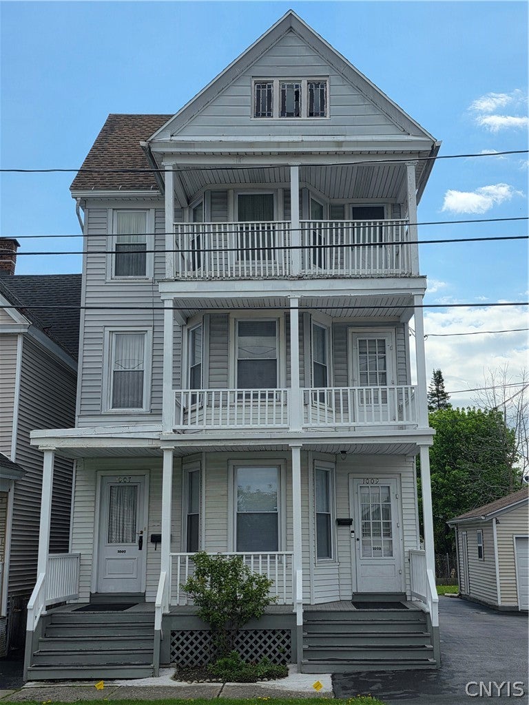 1007 Morris — photo