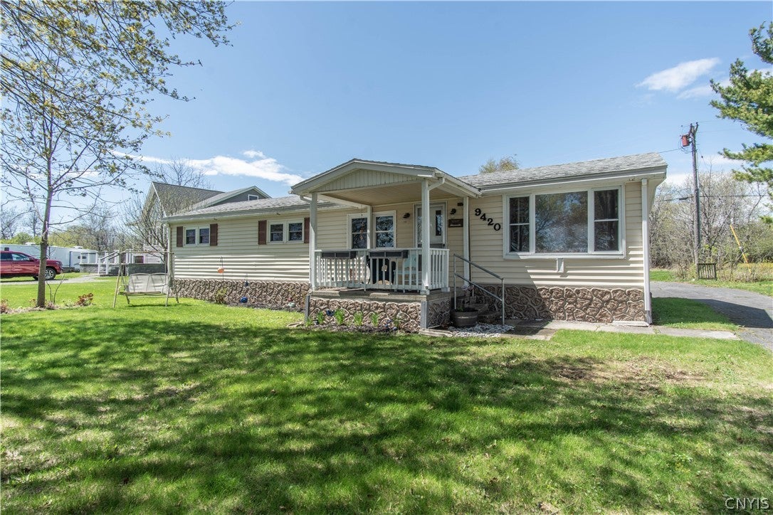 9420 County Route 125 — photo