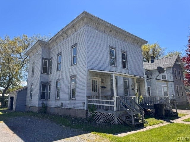 105 Pendleton Street — photo