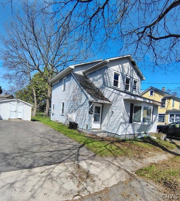 513 S 1st Street — photo