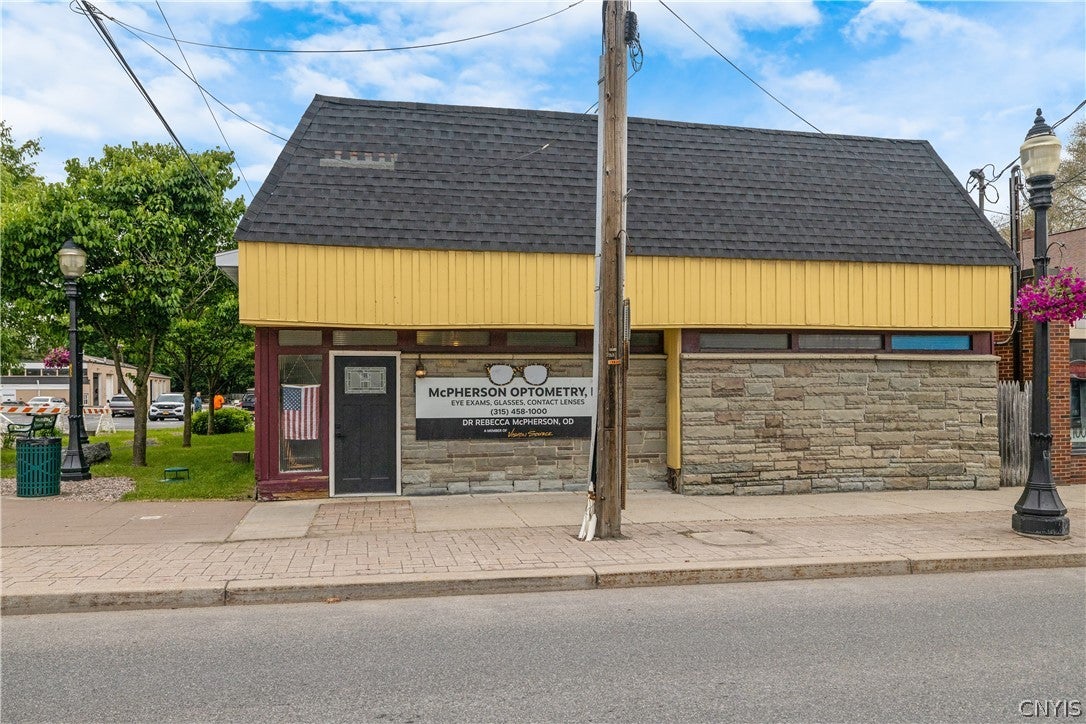 105 N Main Street — photo