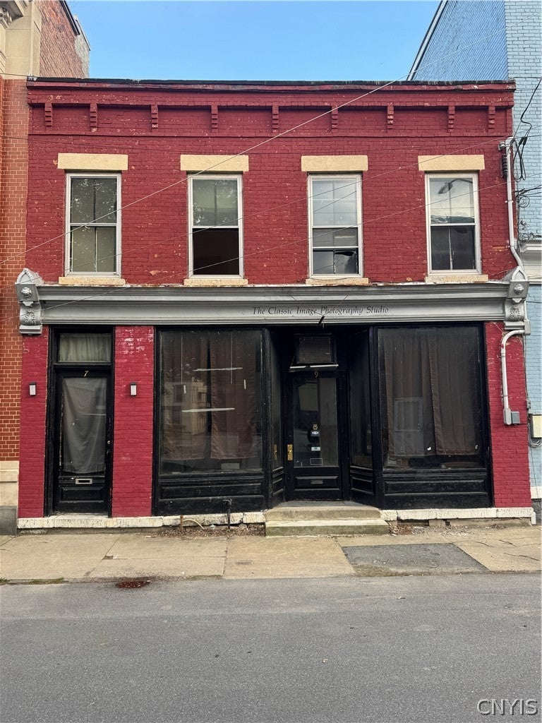 7 Division Street — photo