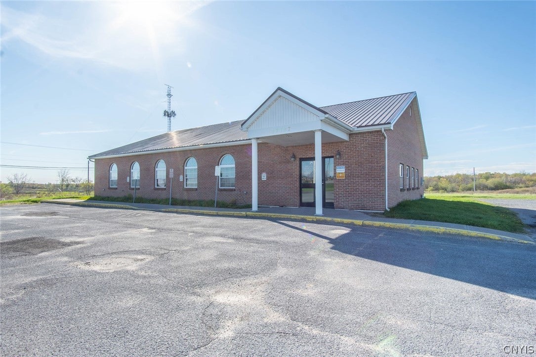 32787 US Route 11 — photo