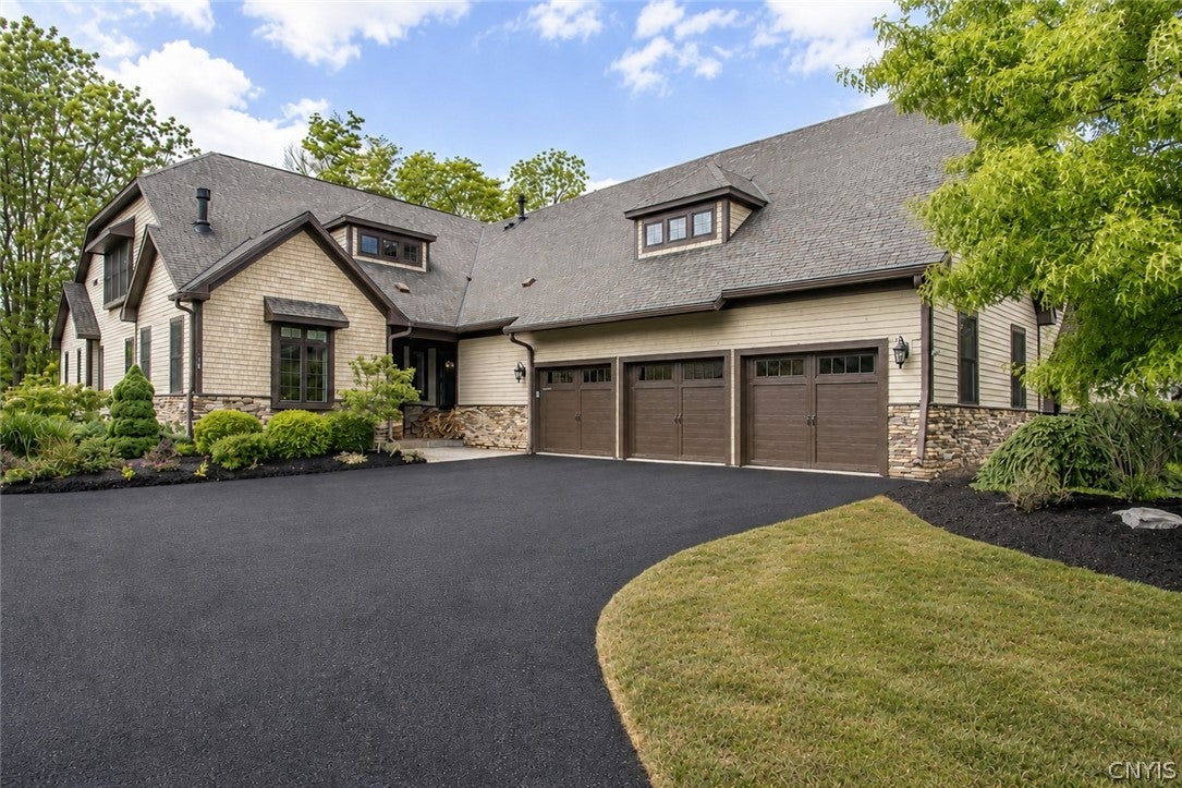118 Buchmans Close Circle — photo