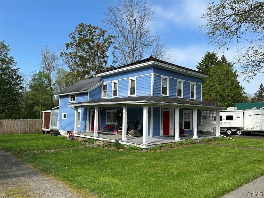 187 W Main Street — photo