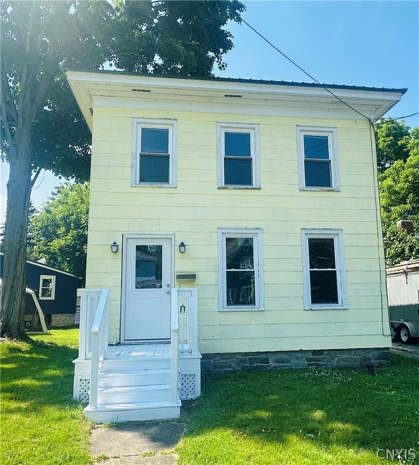 27 Ellen Street — photo