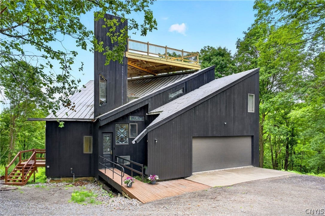 1700 Sky High Rd — photo