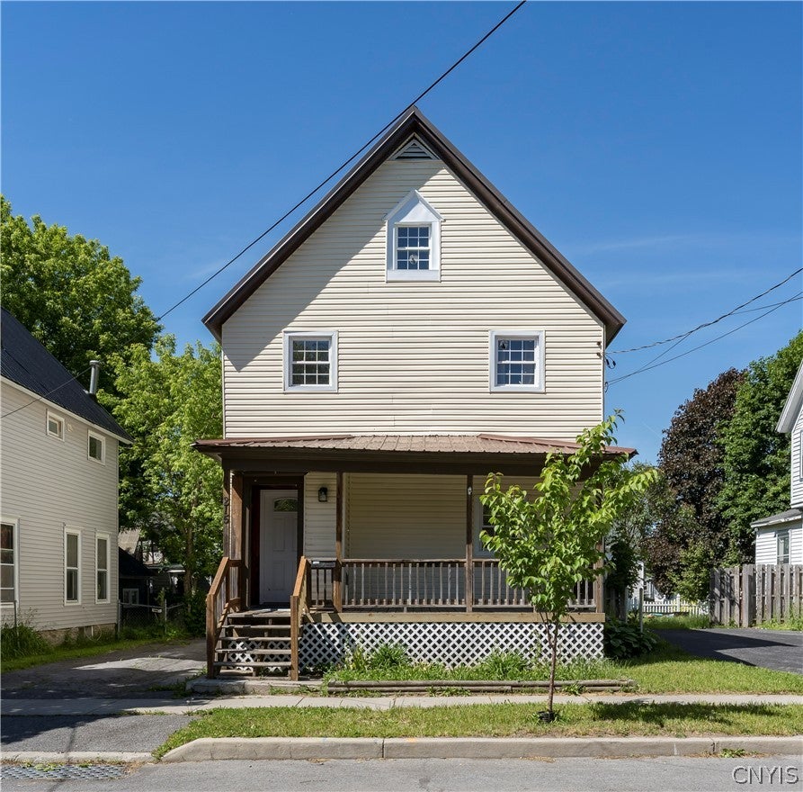215 Saint Mary Street — photo