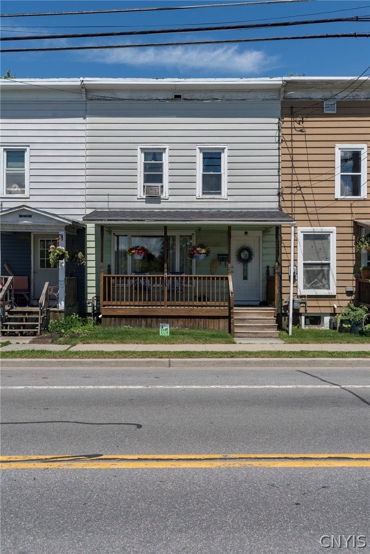 628 W End Avenue — photo