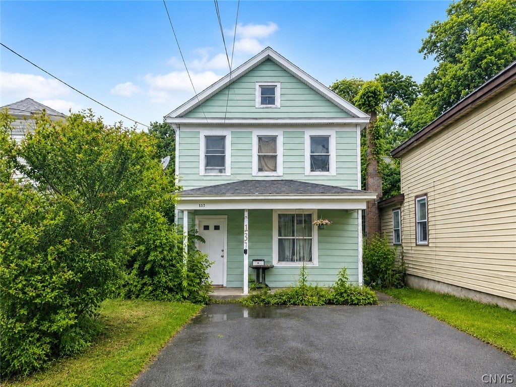 137 W Schuyler Street — photo