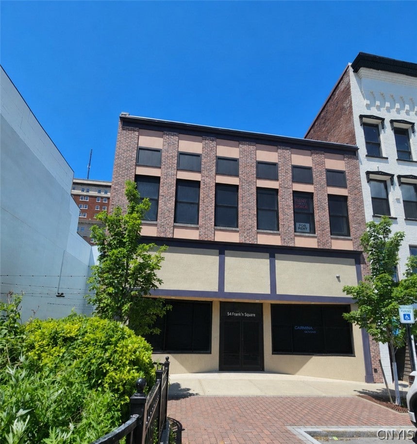 421 Seneca Street — photo