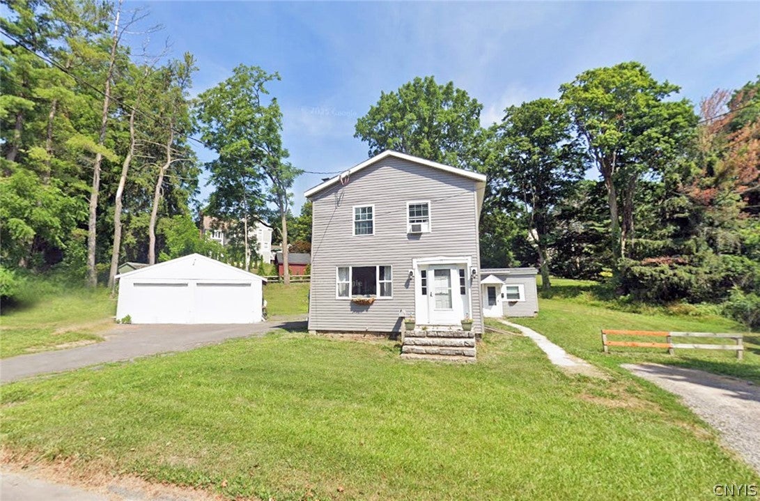 11 Corwin Street — photo