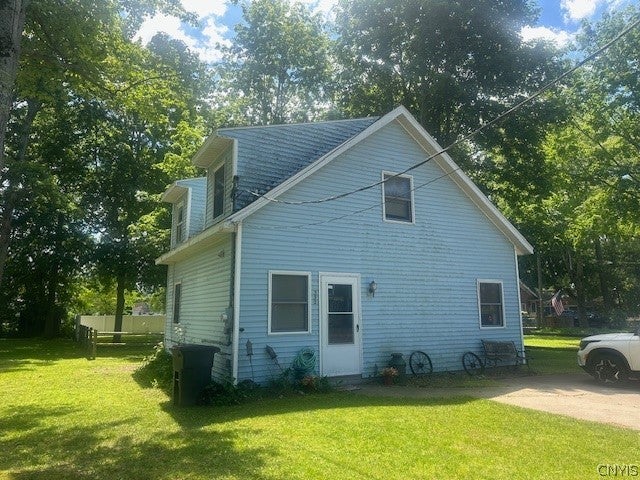 332 16th Ave — photo