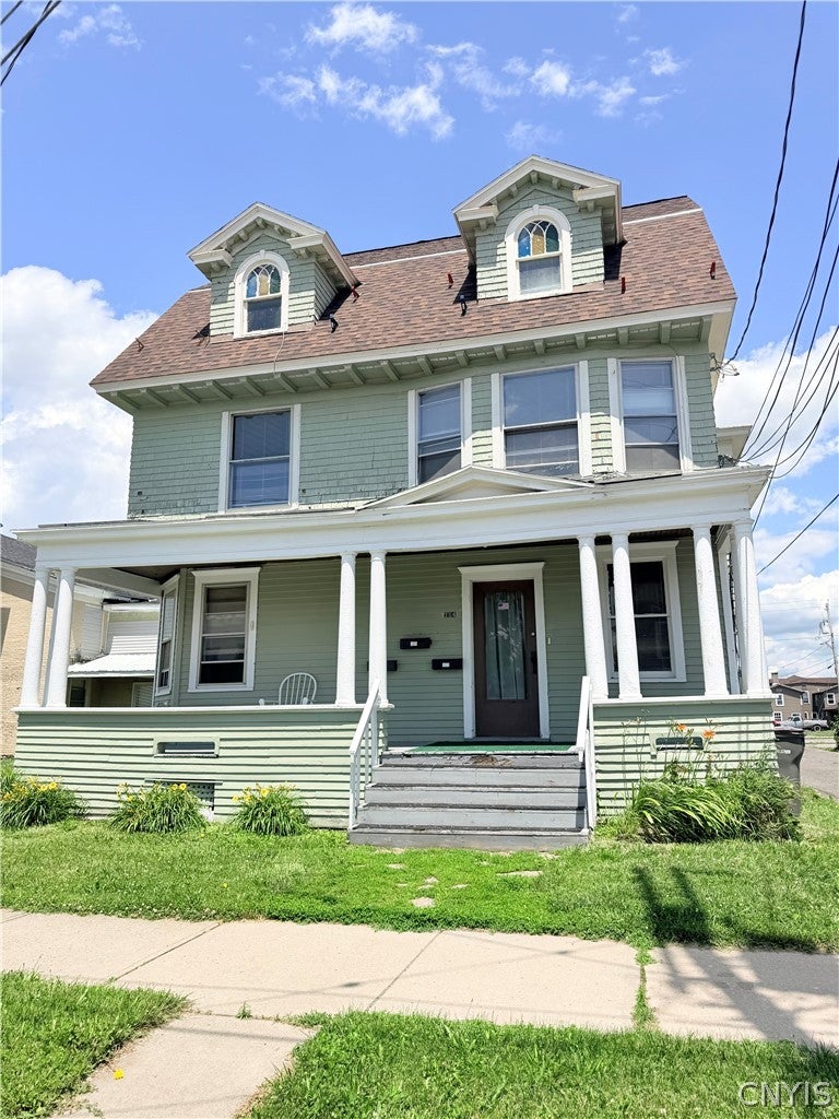 114 W Court Street — photo