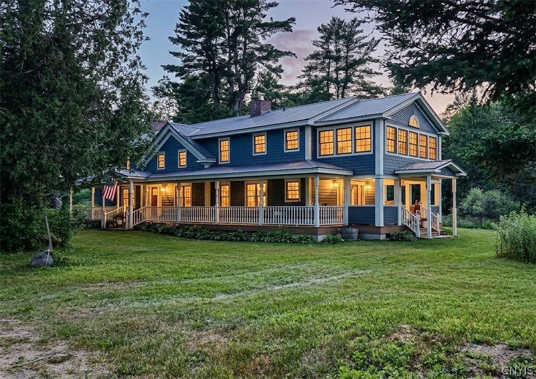 359 Five Acre Lane — photo