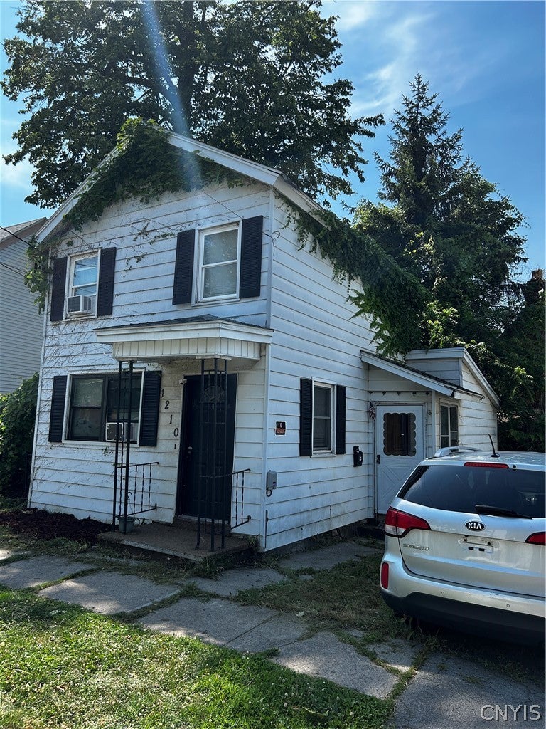 1210 Francis Street — photo
