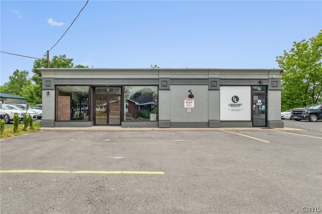 430 S Main Street — photo