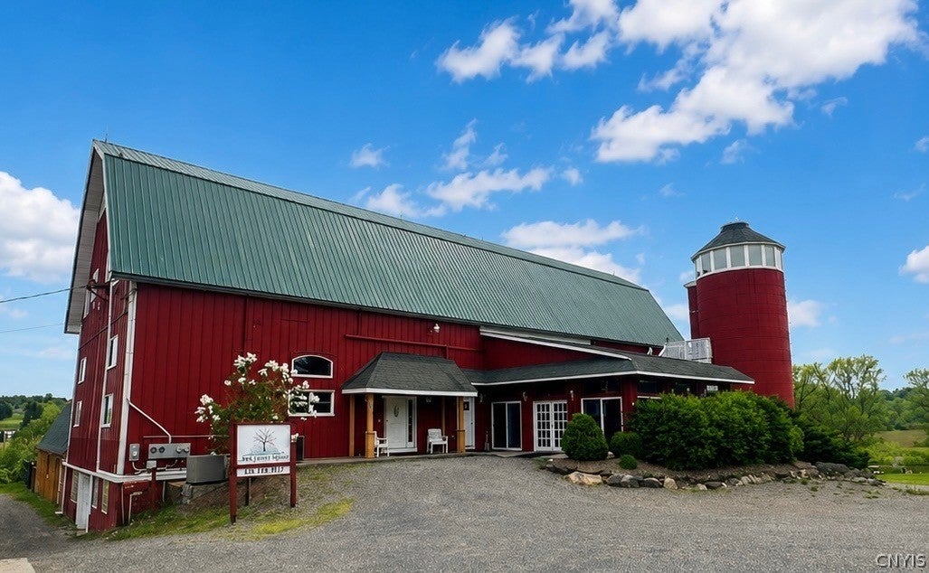 2215 State Route 80 — photo