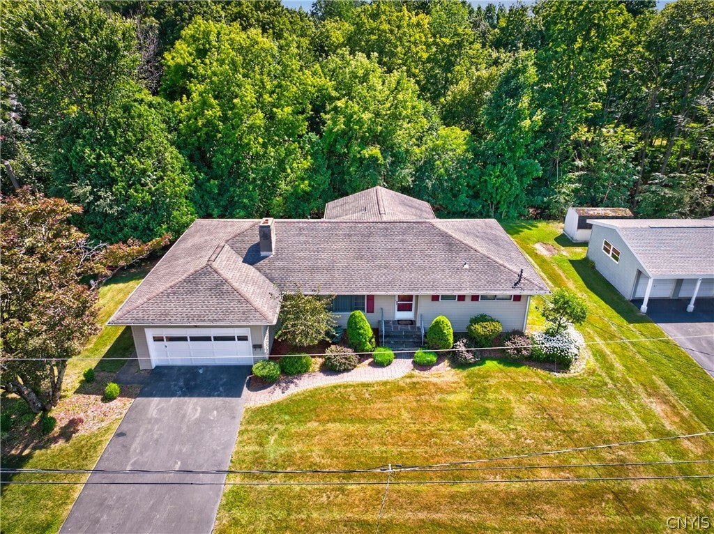 5 Robin Road — photo