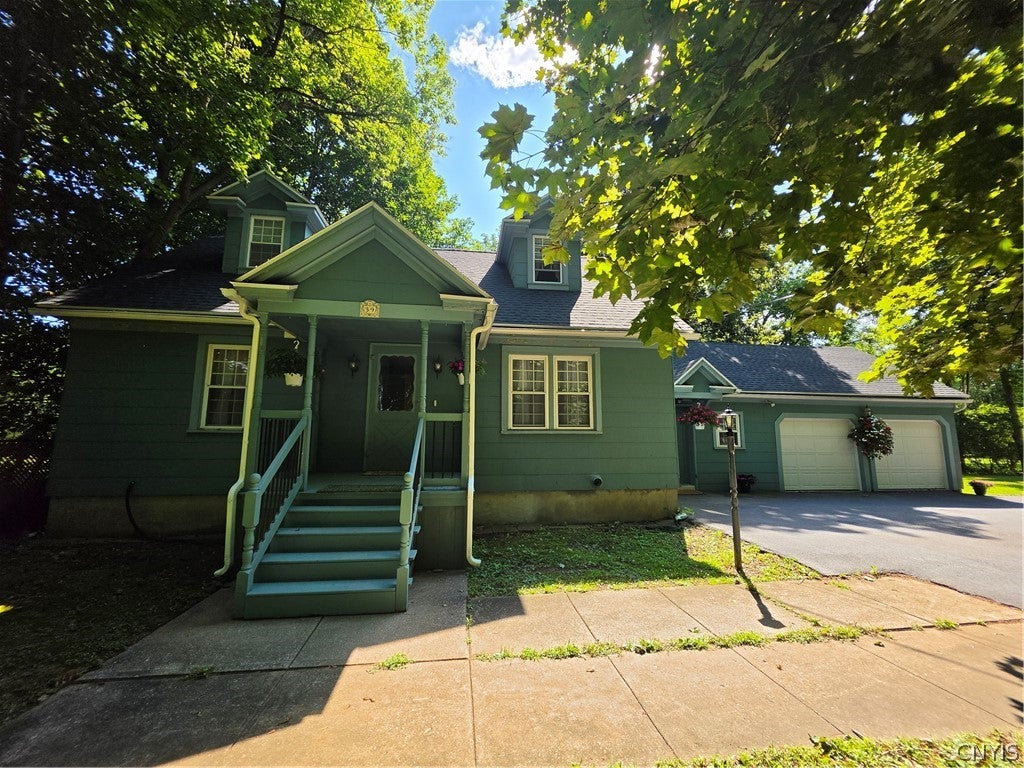 39 Norton Avenue — photo