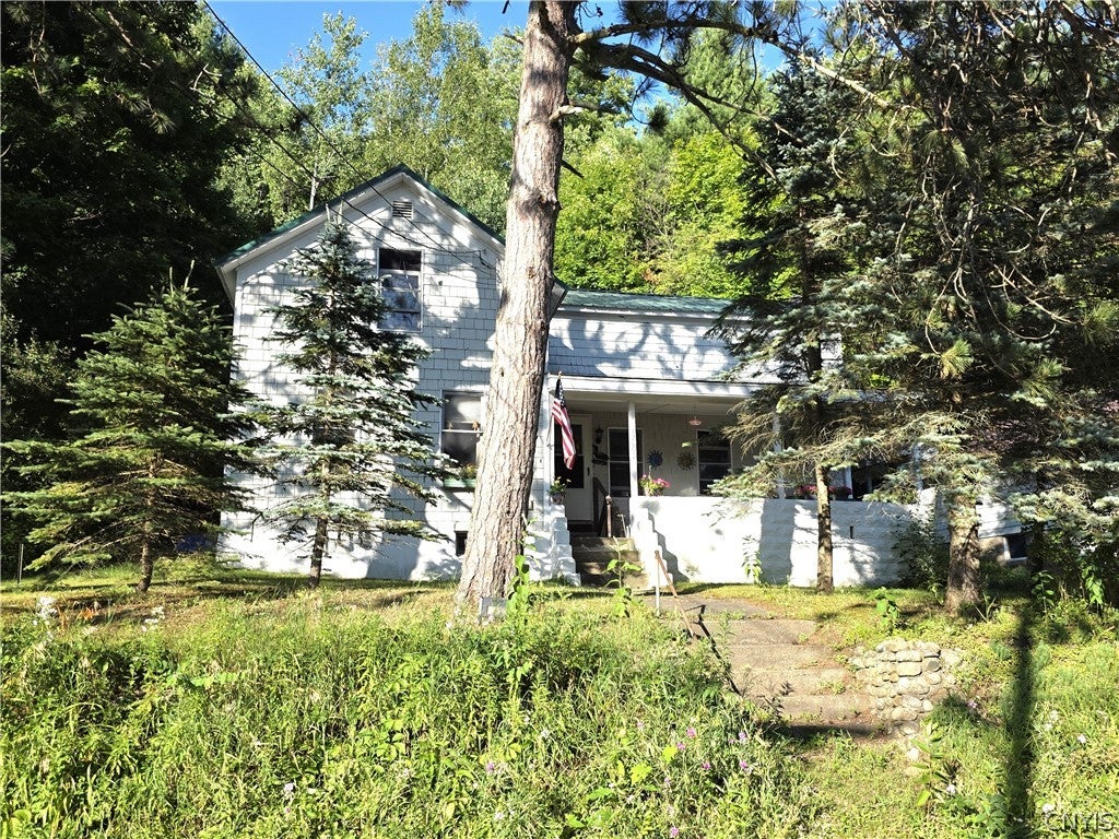 12062 Woodhull Road — photo