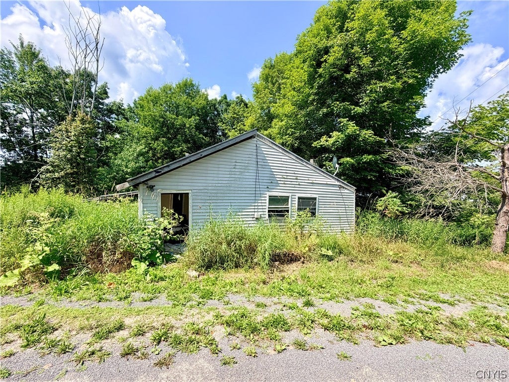 32420 Carpenter Road — photo