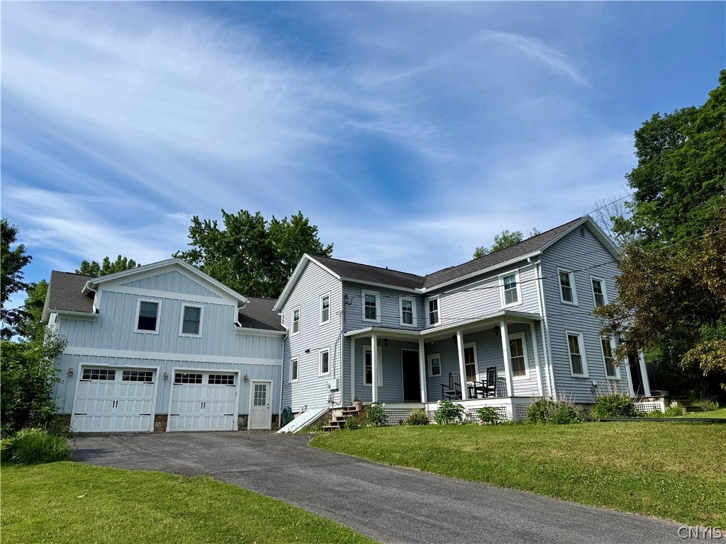 690 Crow Hill Road — photo
