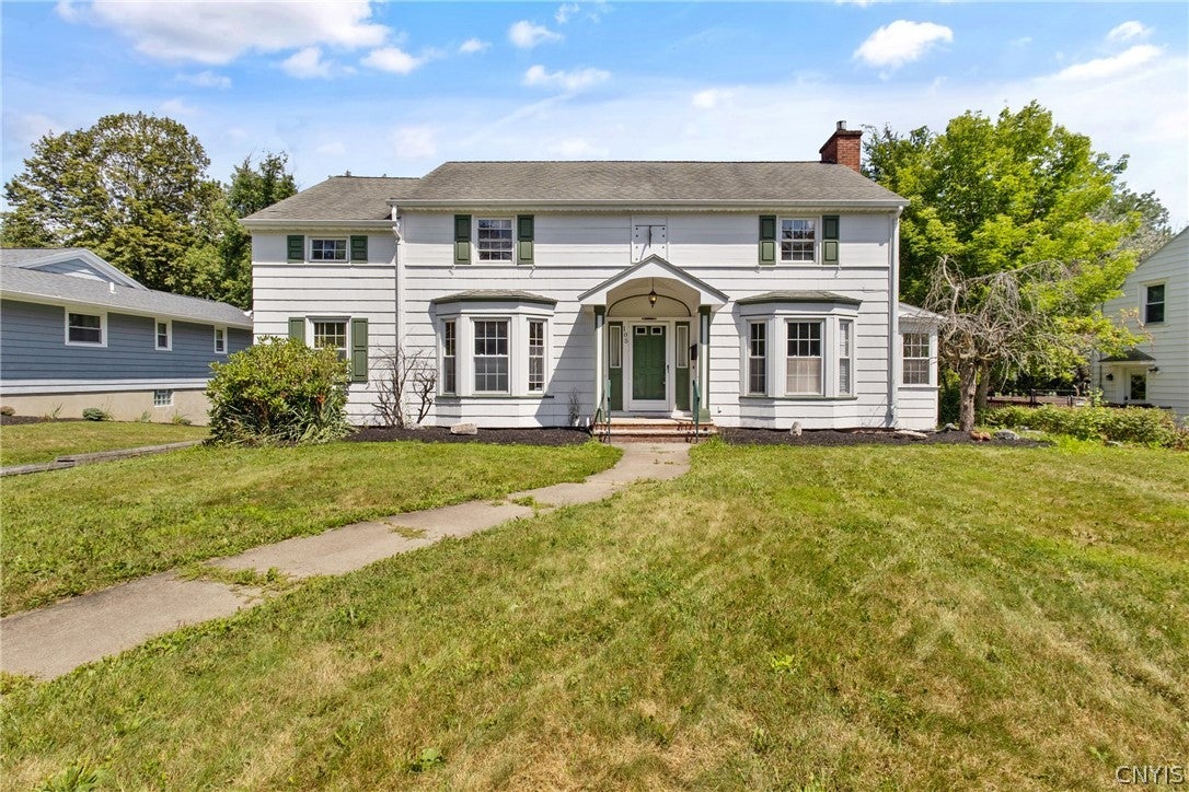 105 Bradford Parkway — photo