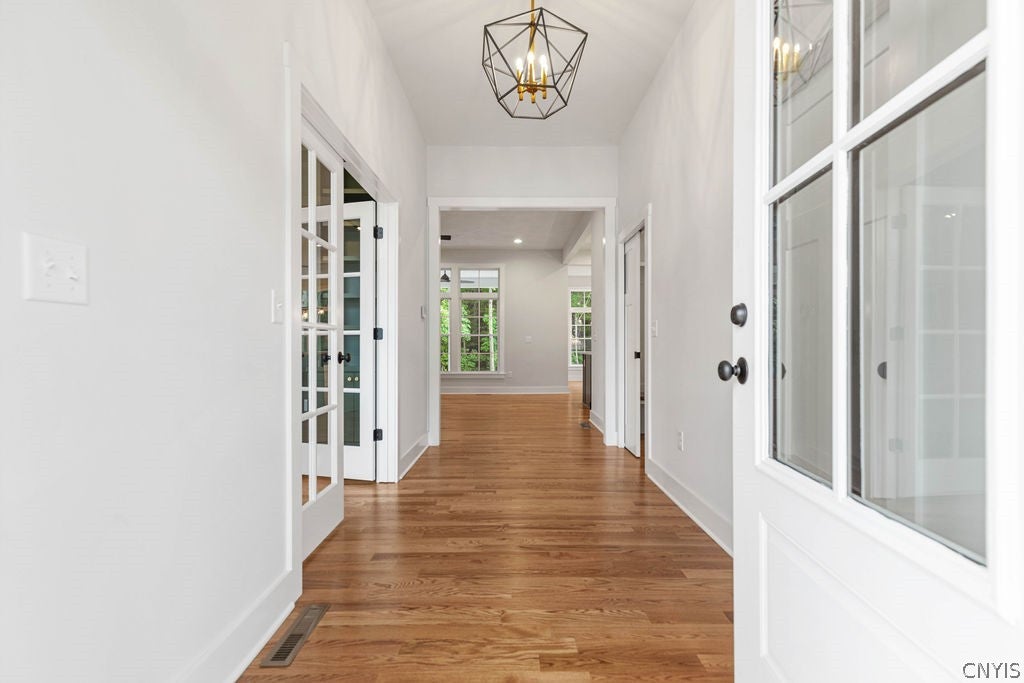Home in Manlius, NY 13104 — photo 2