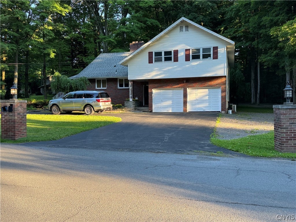202 Windcrest Drive — photo