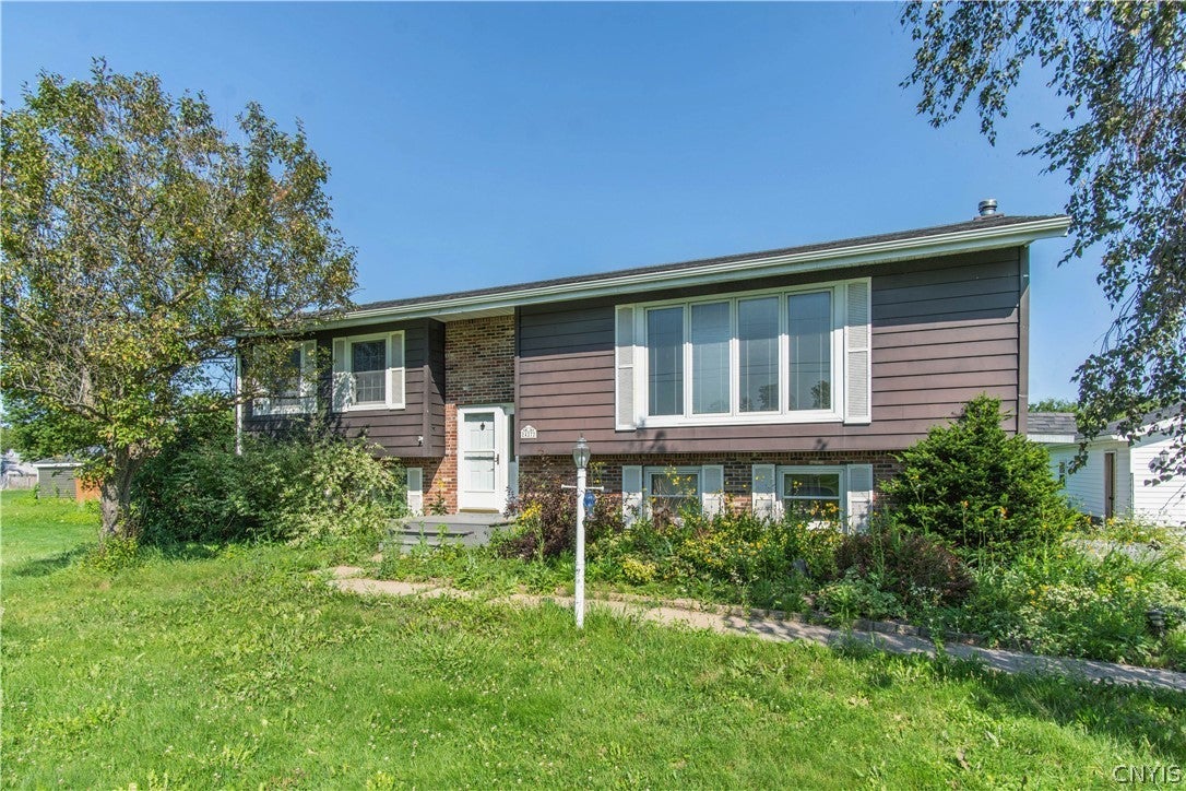 24272 Perch Lake Road — photo