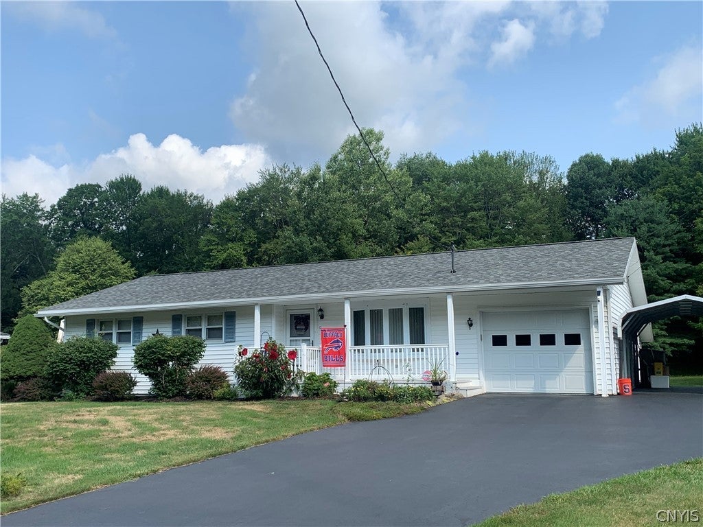 8031 New Floyd Rd — photo
