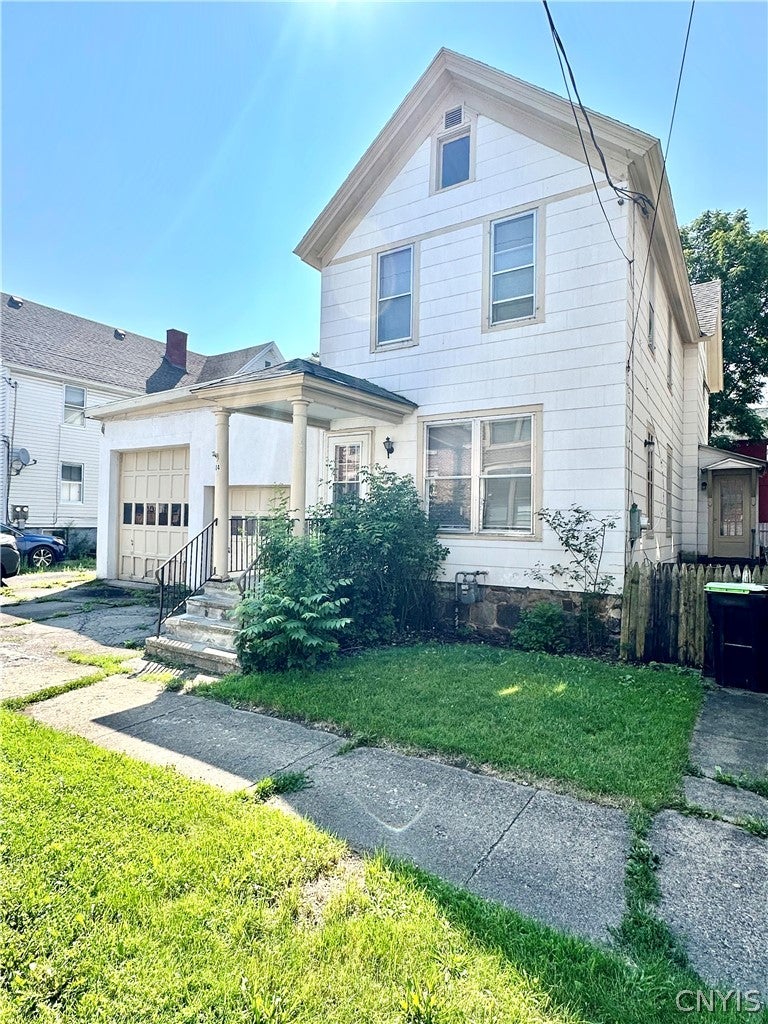 104 E Smith Street — photo