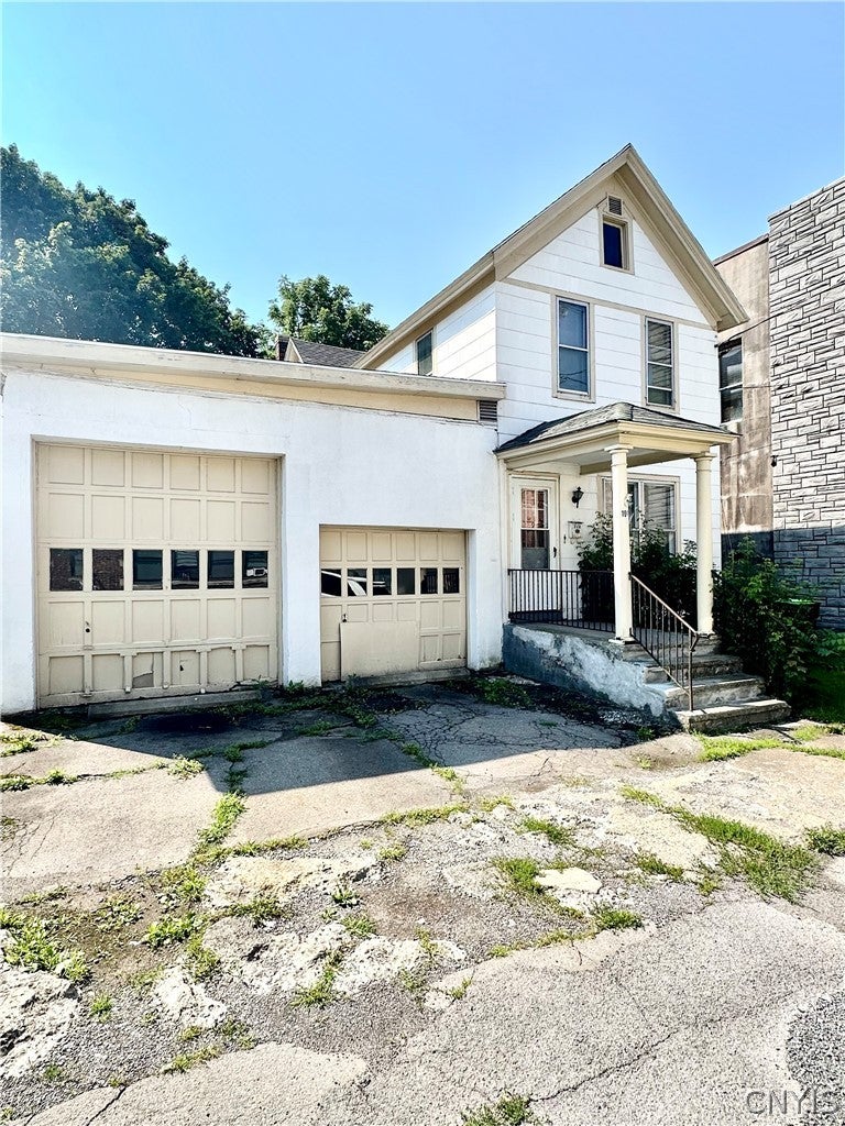 104 E Smith Street, Herkimer, NY 13350 — photo 2