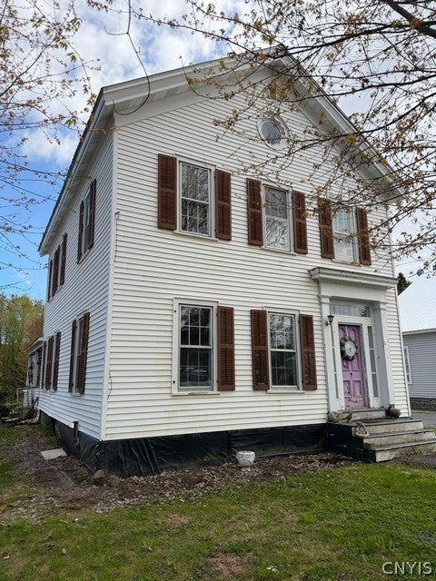 5936 James Street — photo