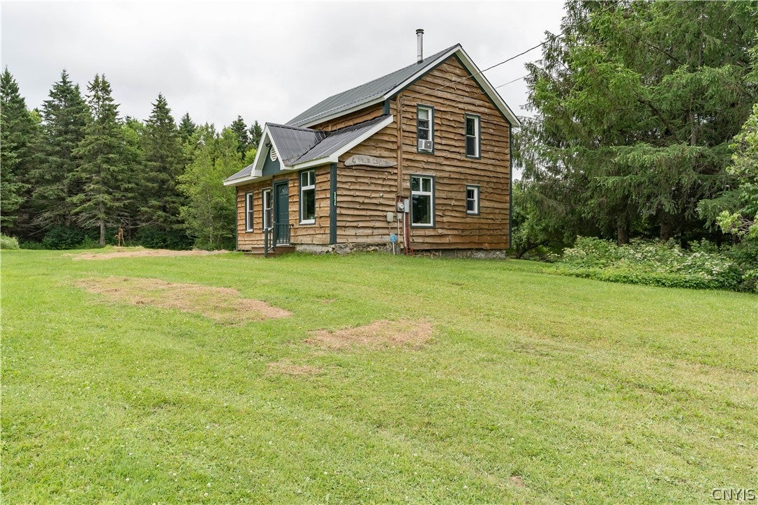 5636 Salmon River Road — photo