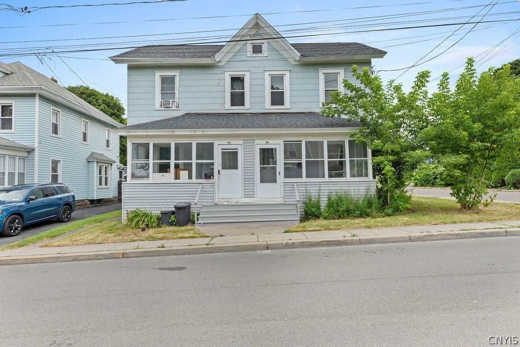 109 Center Street — photo