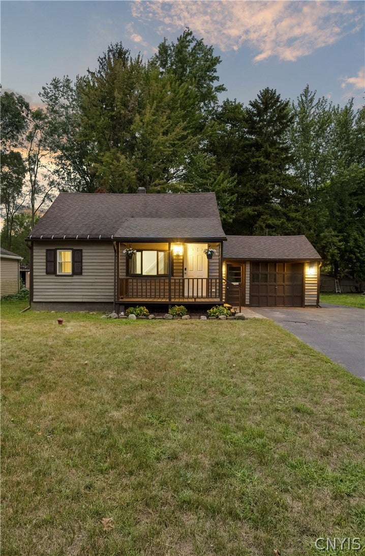 114 Maple Manor Drive — photo