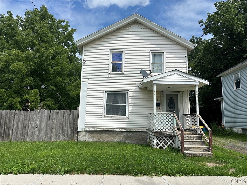 106 W North Street — photo