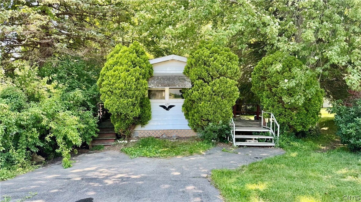 127 Hillside Avenue — photo