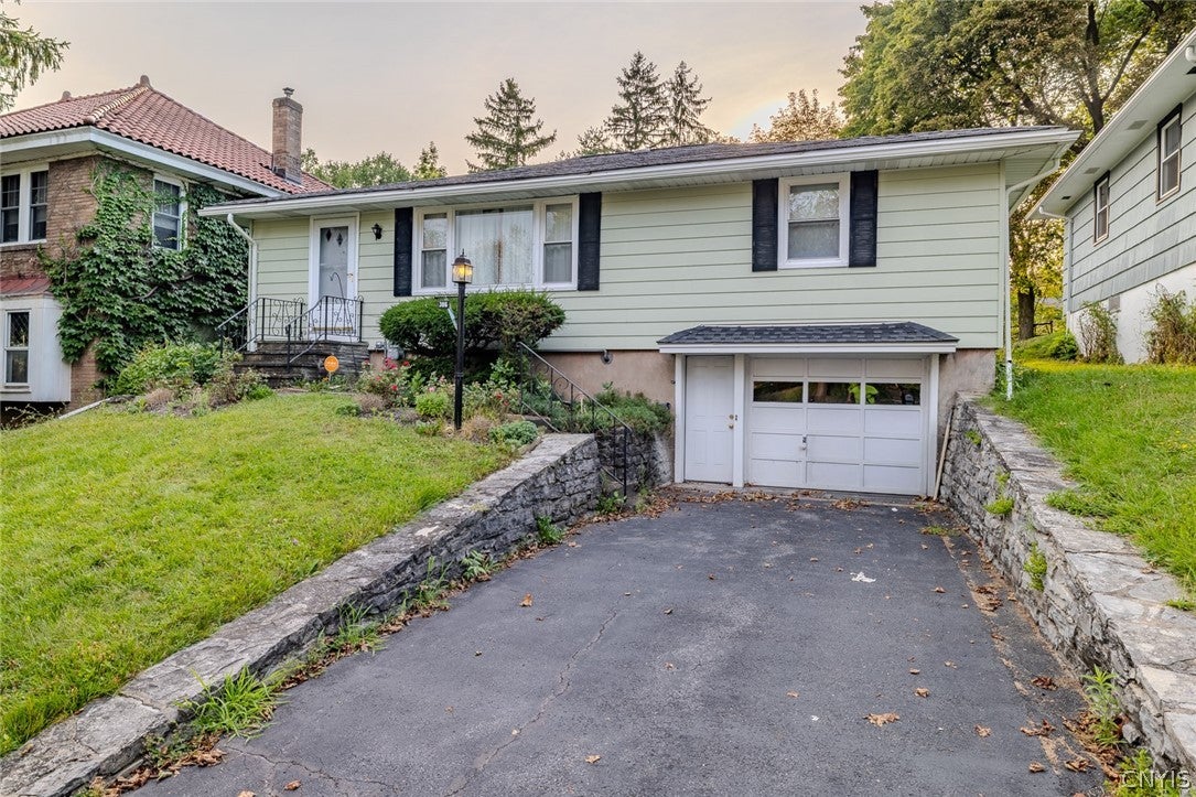 306 Carlton Drive — photo