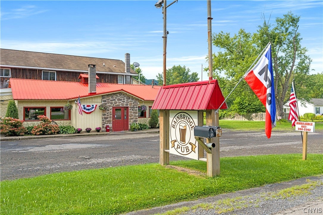 2582 State Highway 7 — photo
