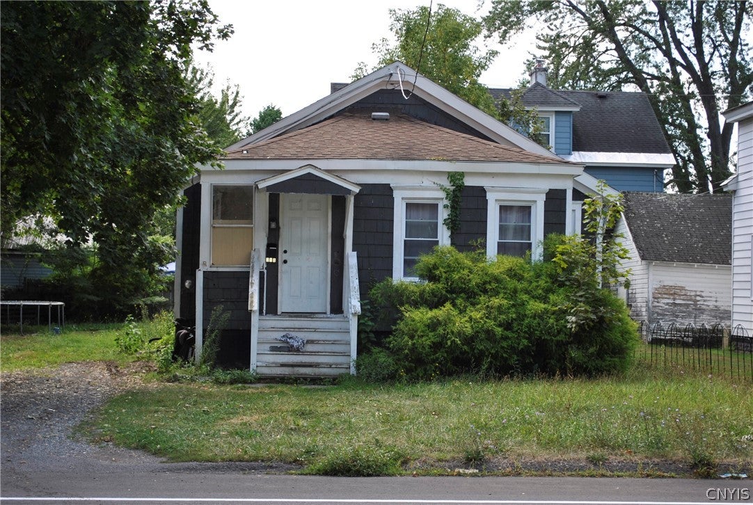 210 E Molloy Road — photo
