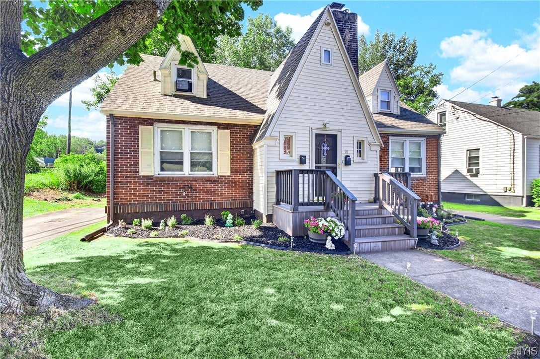 18 Fairdale Pl — photo