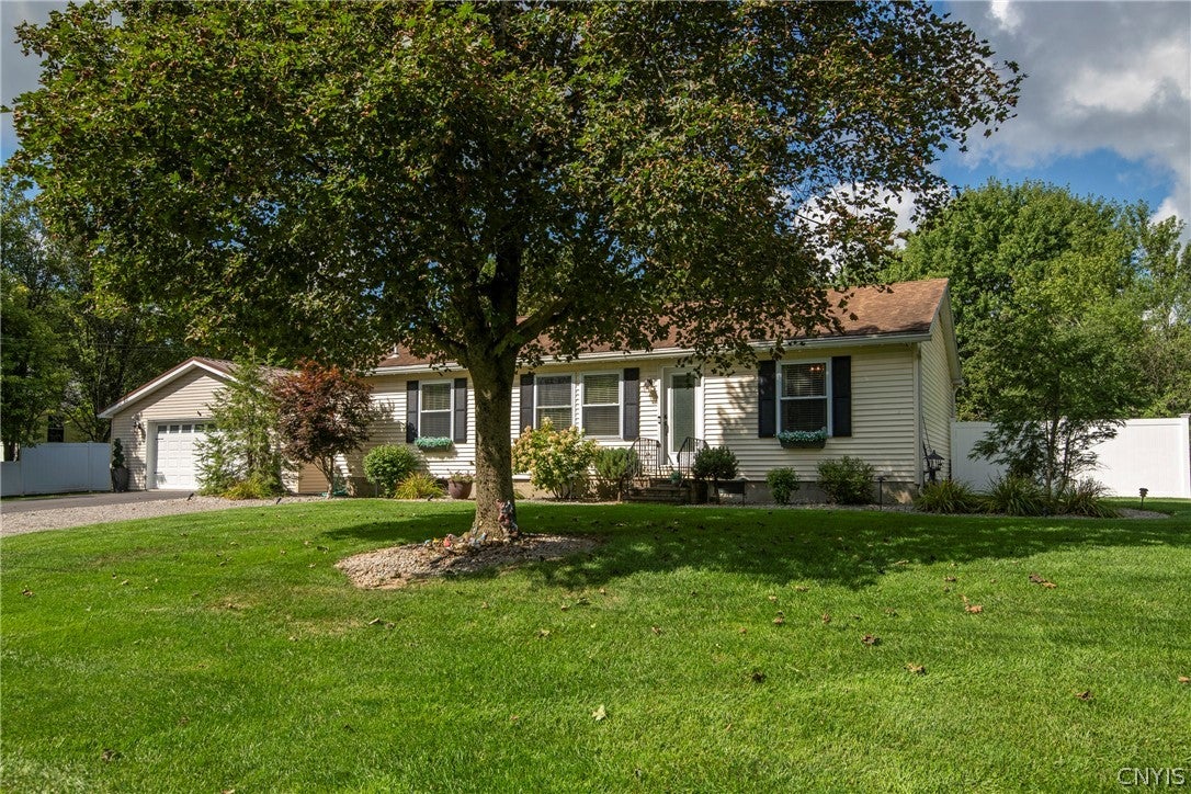 5 Concord Boulevard — photo