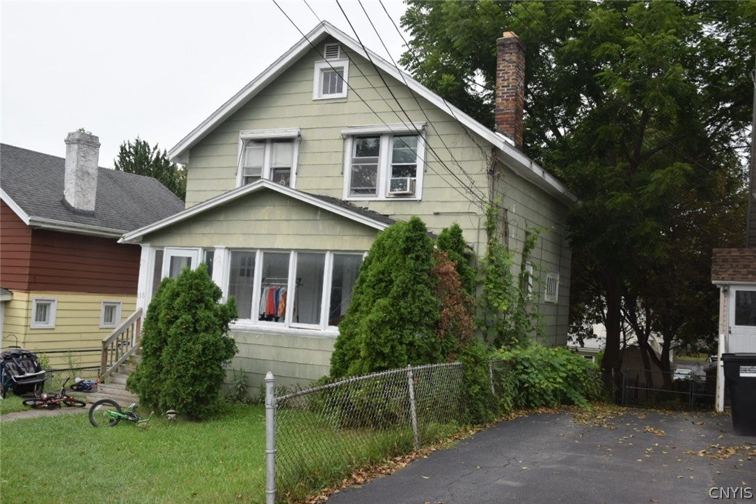 118 Champlin Drive — photo