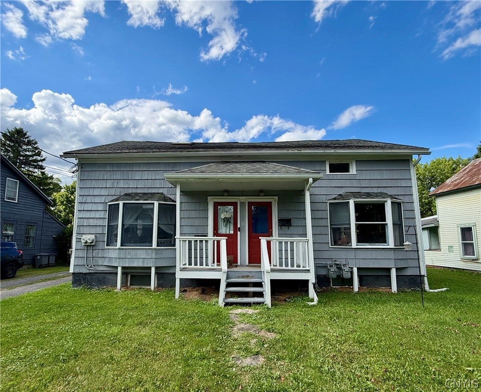 145 W Seneca Street — photo