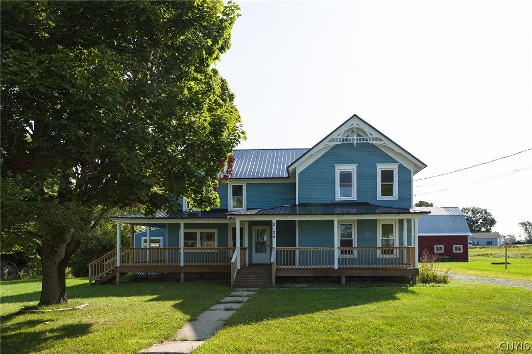8109 County Route 125 — photo