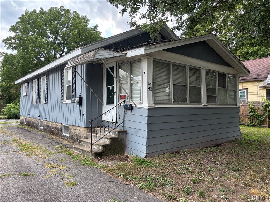 210 Matty Avenue — photo