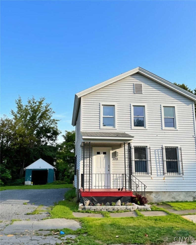 128 Louisa Street — photo